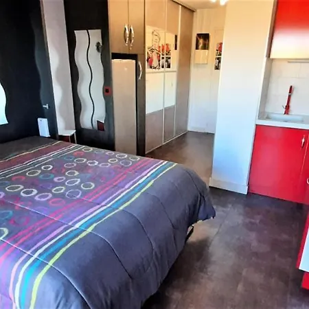Port Venus - Studio Pour 2 Personnes 444 - Naturiste 아파트 *