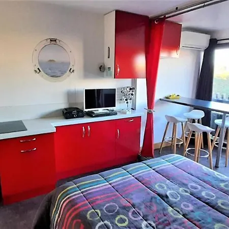Port Venus - Studio Pour 2 Personnes 444 - Naturiste 아파트 *