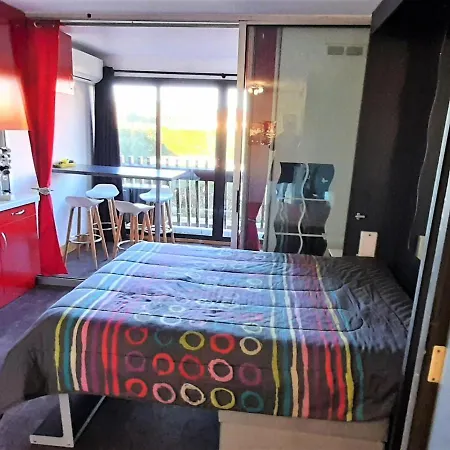 Port Venus - Studio Pour 2 Personnes 444 - Naturiste 아파트